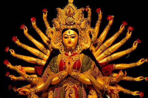 Maa Durga Murti, done in the style of Avalokiteshvara : r/hinduism