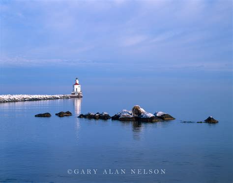 Wisconsin Point Lighthouse | Lake Superior, Wisconsin | Gary Alan ...