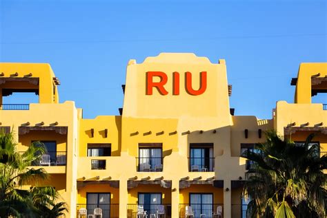 Los Cabos' Riu Santa Fe All-Inclusive Reopens After Being Fully ...