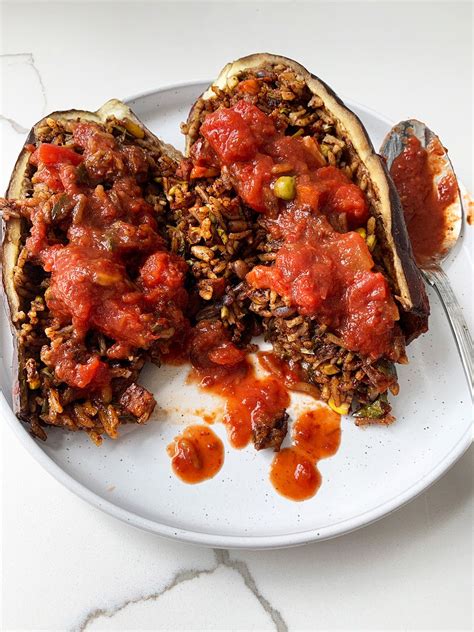 Vegan Lebanese Stuffed Eggplant (Batinjan Mahshi) | Recipe | Lebanese food traditional, Lebanese ...