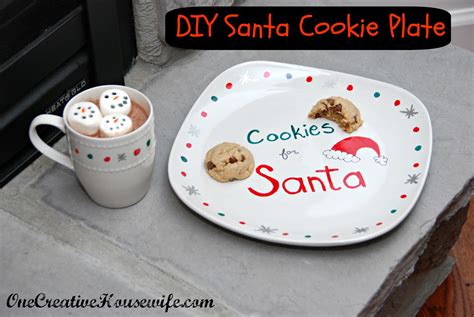 One Creative Housewife: DIY Santa Cookie Plate