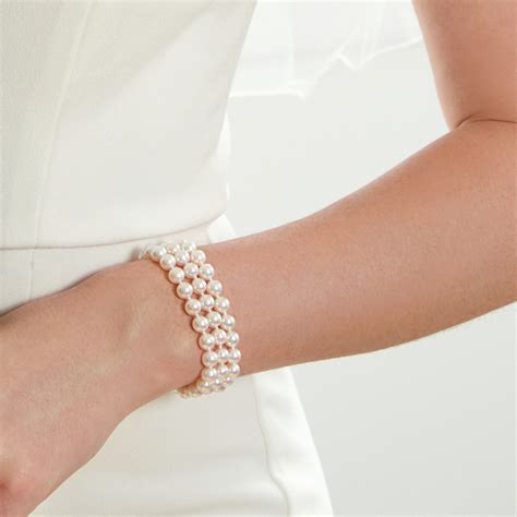 Triple Akoya Pearl Bracelet