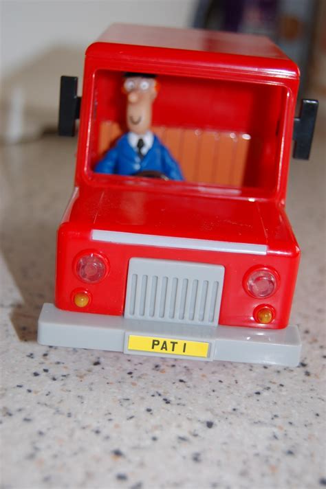 Postman Pat Classic Vehicle Toy - My Three and Me