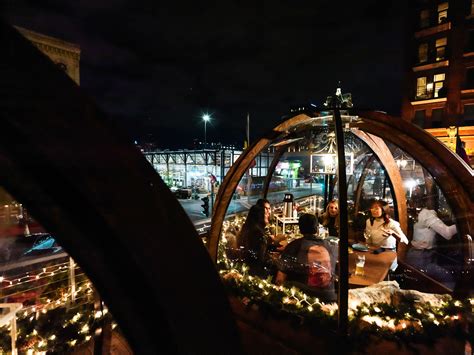 Lux Domes | Café Benelux | Rooftop Winter Dining