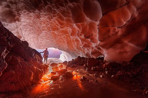 Gallery: The fleeting beauty of caves made from ice and snow