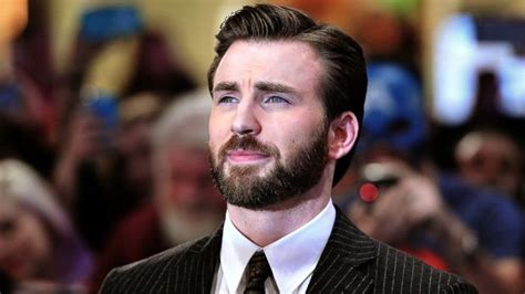 How to Get a Chris Evans Beard The Right Way – Hairstyle Camp