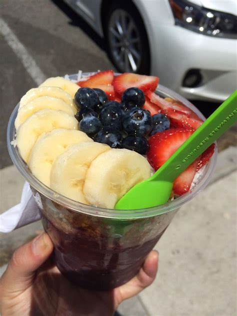 Acai bowl from Banzai bowl in Huntington Beach ( Maui Sunrise bowl)