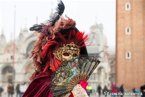 Top 98+ imagen venice costume festival - abzlocal fi