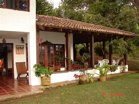 Diseños De Casas De Campo Con Corredores