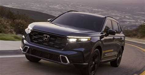 Up-sized Honda CR-V edges closer to Australian launch | CarExpert