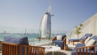 Jumeirah Beach Hotel | Family Beach Resort Dubai | Jumeirah