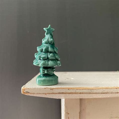 Mini Ceramic Christmas Tree by Wade - Calendar Series for Red Rose Tea ...