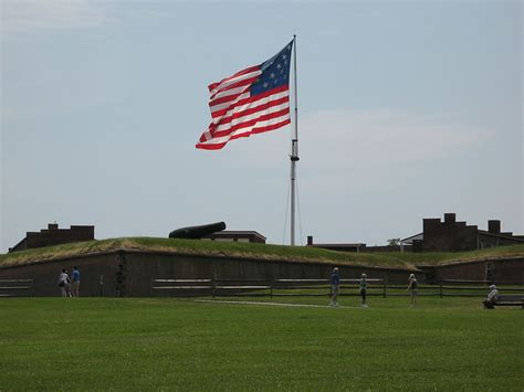 Huge American flag over Fort McHenry | Flickr - Photo Sharing!