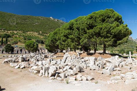 Ephesus Ancient City 10298800 Stock Photo at Vecteezy