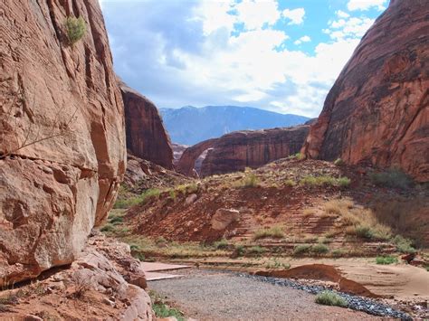 Hiking: Rainbow Bridge National Monument, Arizona