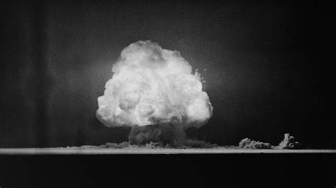 What the 75th anniversary of the Trinity nuclear bomb test tells us ...