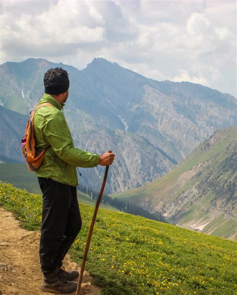 Trekking in Kashmir | Best Trekking Tours in Kashmir Valley