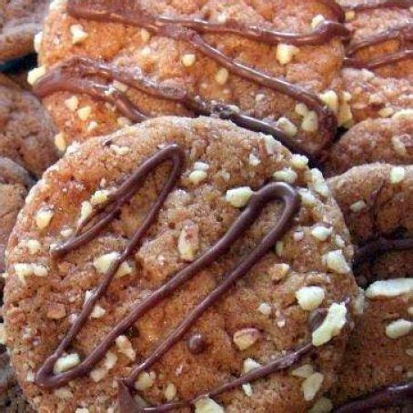 Almond Roca Cookies Recipe - (4.3/5)