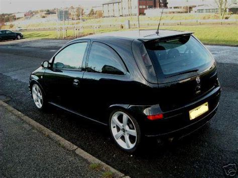 MODIFIED-CARS: Modified Corsa C 1st car`