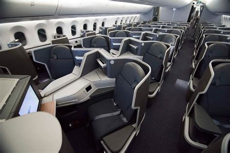 Review: American Airlines Business Class, Sydney to Los Angeles