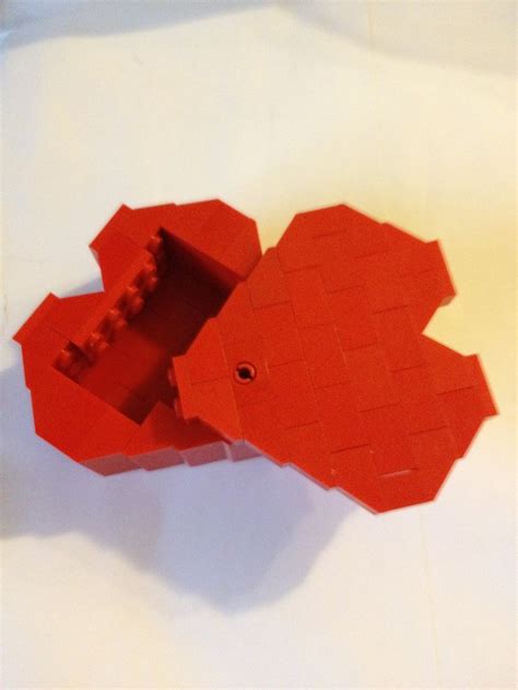 Blog of Josh Hall » LEGO Valentine’s Day heart shaped box