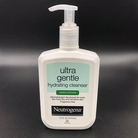 Neutrogena Ultra Gentle Hydrating Cleanser