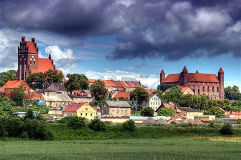 Poland Castles Photos and Info