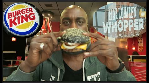 BURGER KING BLACK WHOPPER - YouTube