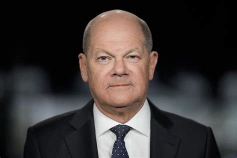 German Chancellor Olaf Scholz may resign, current defense minister rumored to be potential ...