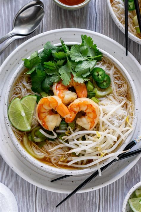 Seafood Noodle Soup (Shrimp Pho) - JZ Eats
