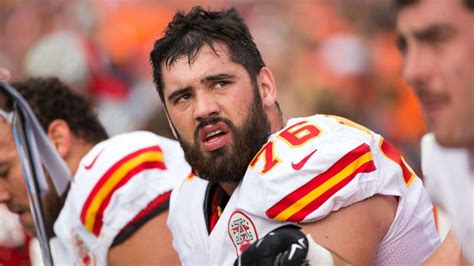 Kansas City Chiefs player Laurent Duvernay-Tardif graduates from ...