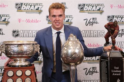 Connor McDavid wins NHL’s MVP award | Las Vegas Review-Journal