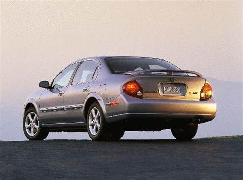 2000 Nissan Maxima Values & Cars for Sale | Kelley Blue Book