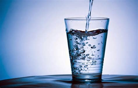 Well-being: Drink 2 Liters of Water Every Day to Have Moisturized Skin