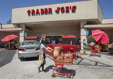 Trader Joe's free in-store samples are back - Los Angeles Times