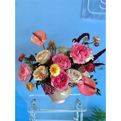 Signature Flower Arrangement Jacksonville Florist | Daughters Flower Shop | Local Flower ...