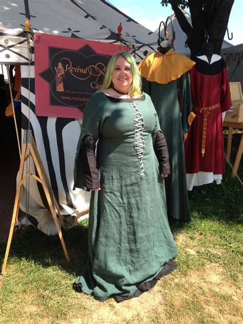 #revivalclothing #customerphoto #medievalclothing Revival Clothing ...