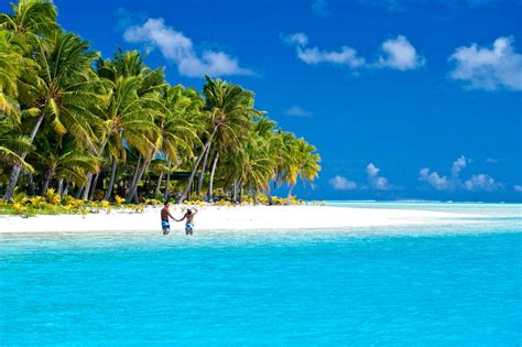 Your Ultimate Guide to the Best Cook Islands Resorts | Entire Travel