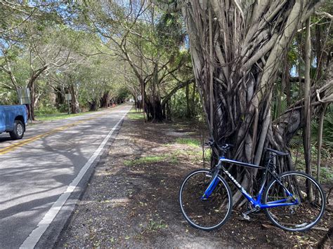 Loxahatchee Kayaking -- Paddle & Bike at Jupiter Outdoor Center