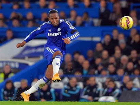 Didier Drogba Wants to Remain With Chelsea 'Family' - English Premier League News