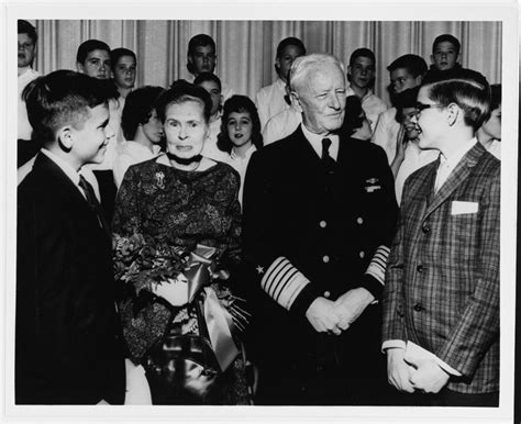 NH 58554 Fleet Admiral and Mrs. Chester W. Nimitz