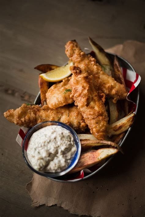 The Ultimate Classic Beer Batter Fish and Chips - 425 Magazine Fish ...