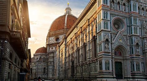 Piazza del Duomo - The spiritual and religious centre of Florence