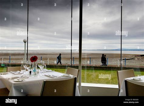 Midland hotel morecambe restaurant hi-res stock photography and images ...