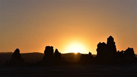 Lake Abbe Djibouti | Monika Salzmann – Travel Photography