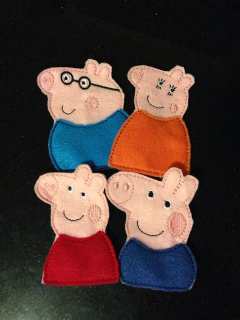 Peppa Pig Finger Puppets by Iittlecottagedesigns on Etsy