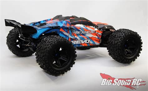 Unboxing The Traxxas E-Revo 2.0 « Big Squid RC – RC Car and Truck News, Reviews, Videos, and More!