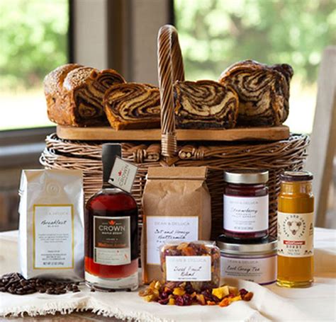 Top 9 Online Shops for Food Gift Baskets