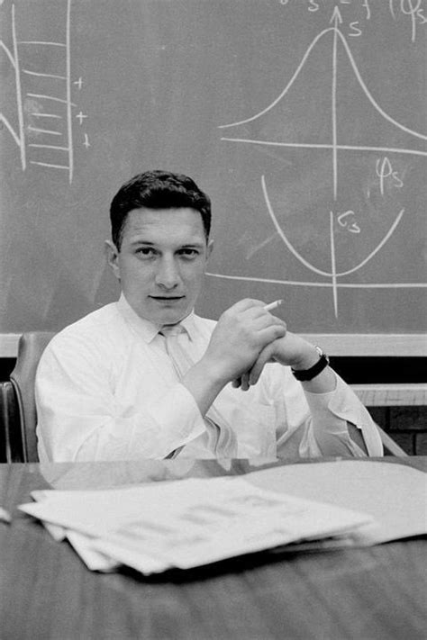 April 25, 1961: Robert Noyce, Intel founder, received US patent for ...