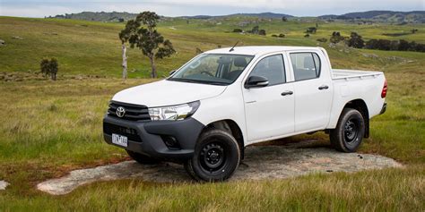 2016 Toyota Hilux WorkMate 4x4 review | CarAdvice